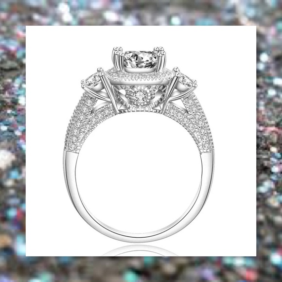 JUST IN🆕 925 Silver Size 4 CZ Ring - Picture 4 of 6